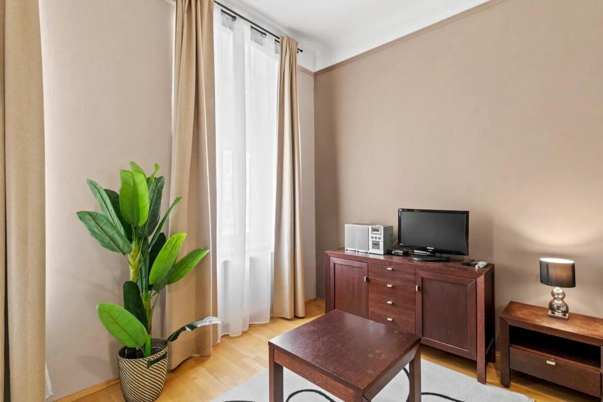 Neben Augarten I 5 Min To Metro I 10 Min To Apartment *