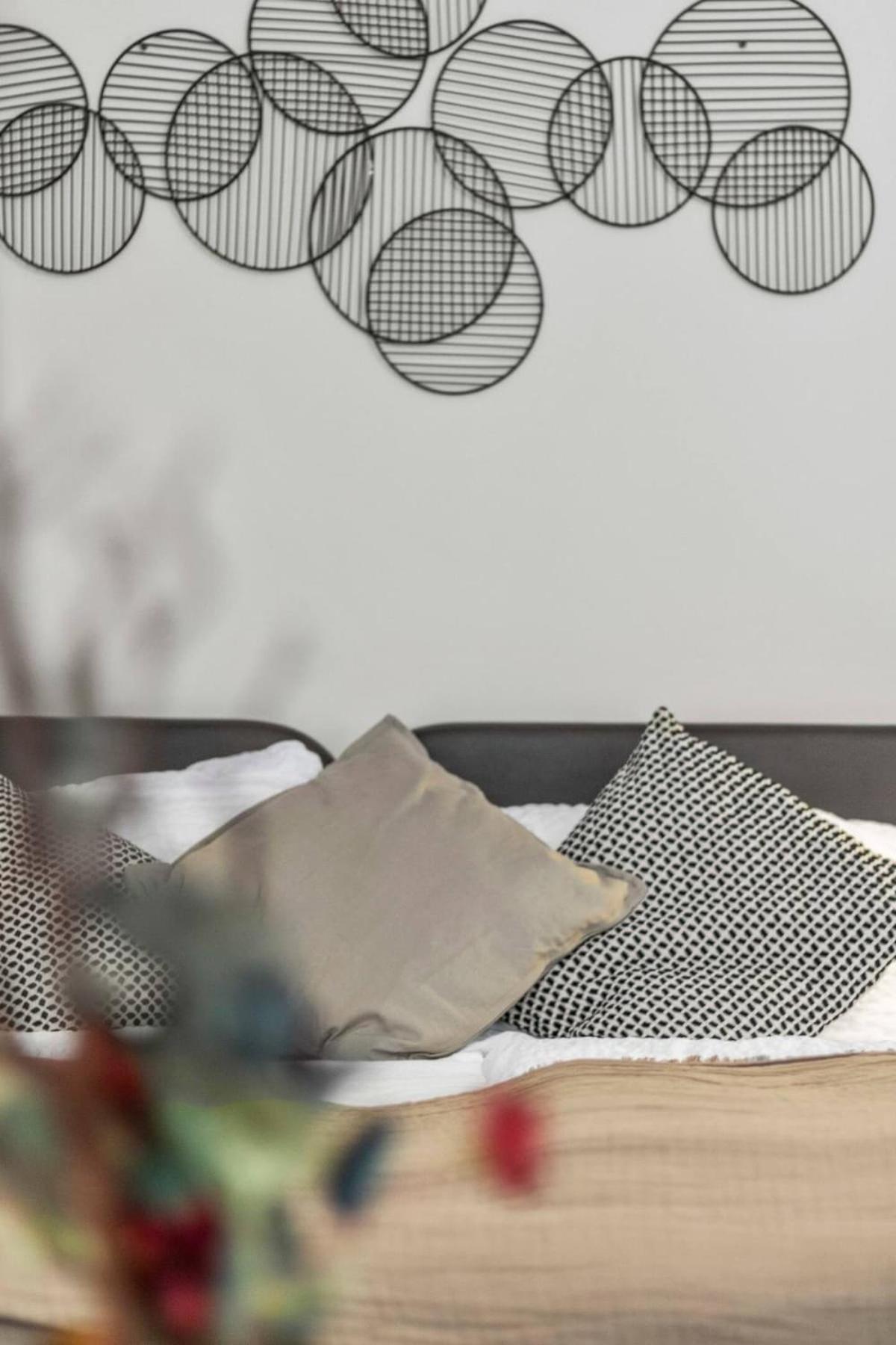 Apartment Neben Augarten I 5 Min To Metro I 10 Min To *