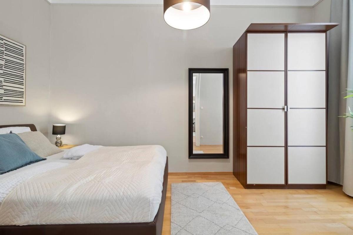 Apartment Neben Augarten I 5 Min To Metro I 10 Min To Wien